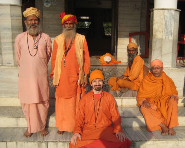 Йоги Алламантах Махарадж и индийские натхи Йоги Алламантах Махарадж и индийские натхи